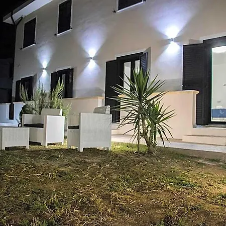 Ada Hotel
